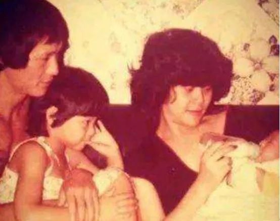 龚俊|娱乐圈真大佬！黑白通吃，连天王天后都争相巴结他，太牛！