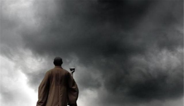 航天员 百万年后的“地球”，还适合人类居住吗？人类的出路在哪