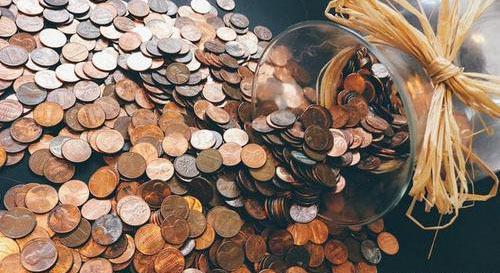 陶莉点评 又一“躺赚”行业，靠“炒高价格”赚钱，吸引年轻人的却是陷阱？