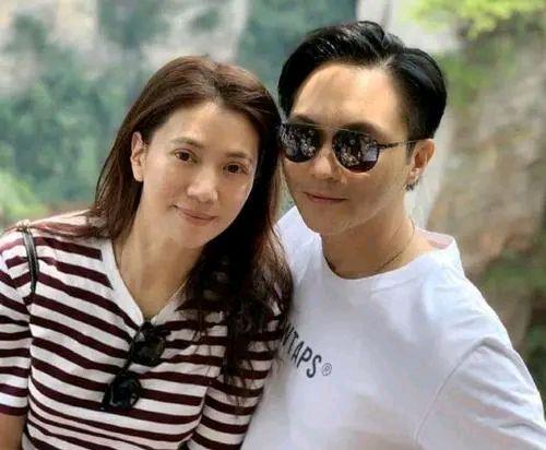 迪丽热巴|张智霖十年介绍同一个人给阿SA 袁咏仪笑而不语