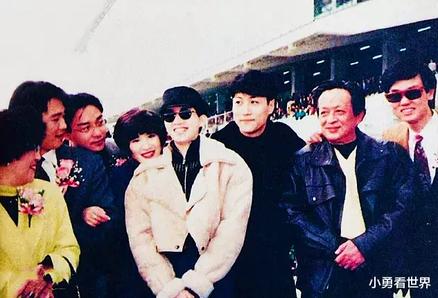 雪中悍刀行|1992《家有喜事》，张国荣、周星驰惊艳表演，为何成影史经典？