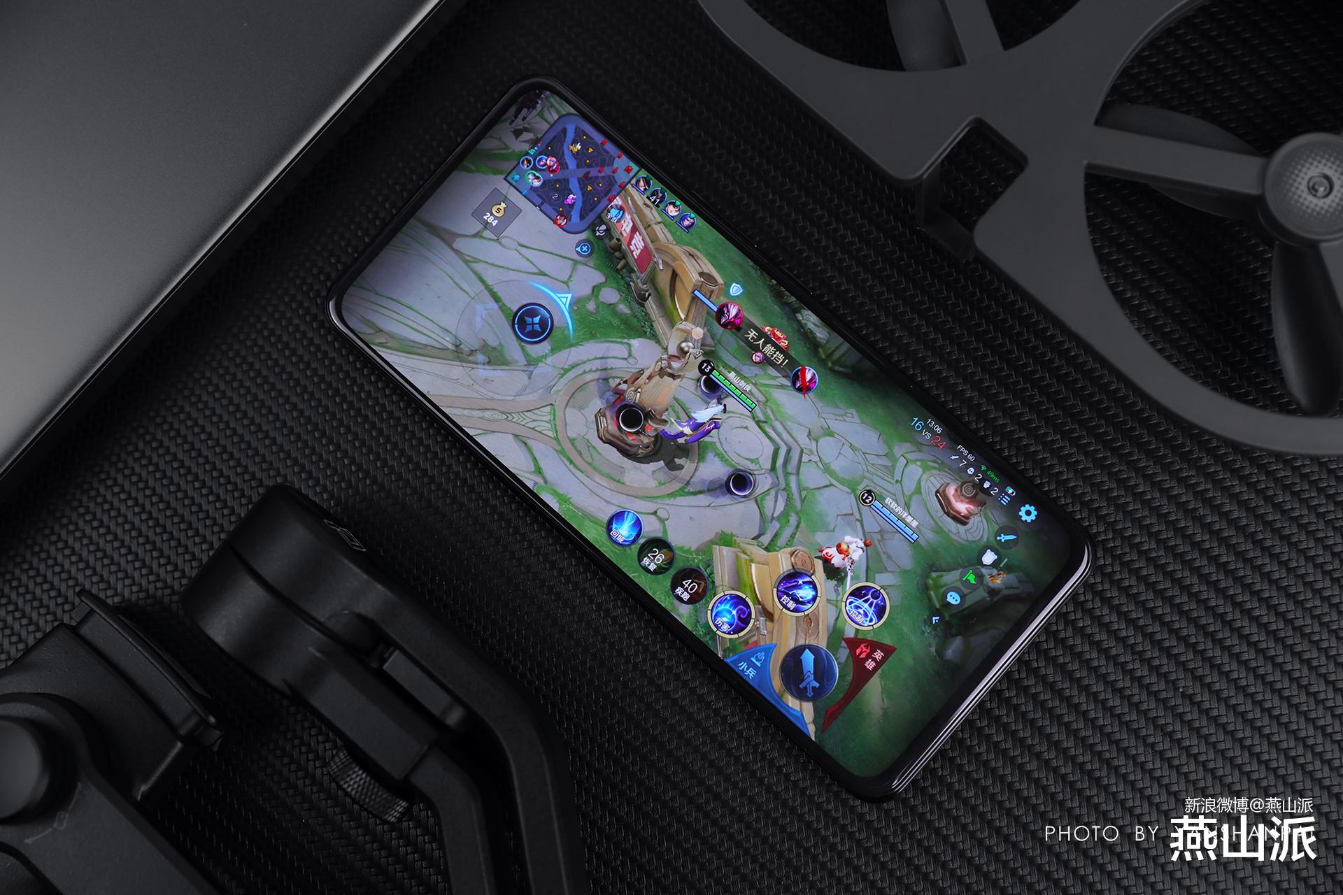 中兴 中兴 Axon 30 屏下版评测，把摄像头藏在屏下，这才是真全面屏手机