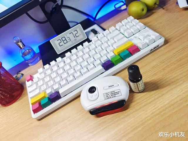 按摩|和按摩店说拜拜,在家也可全身按摩的左点迷你矾石刮痧板体验