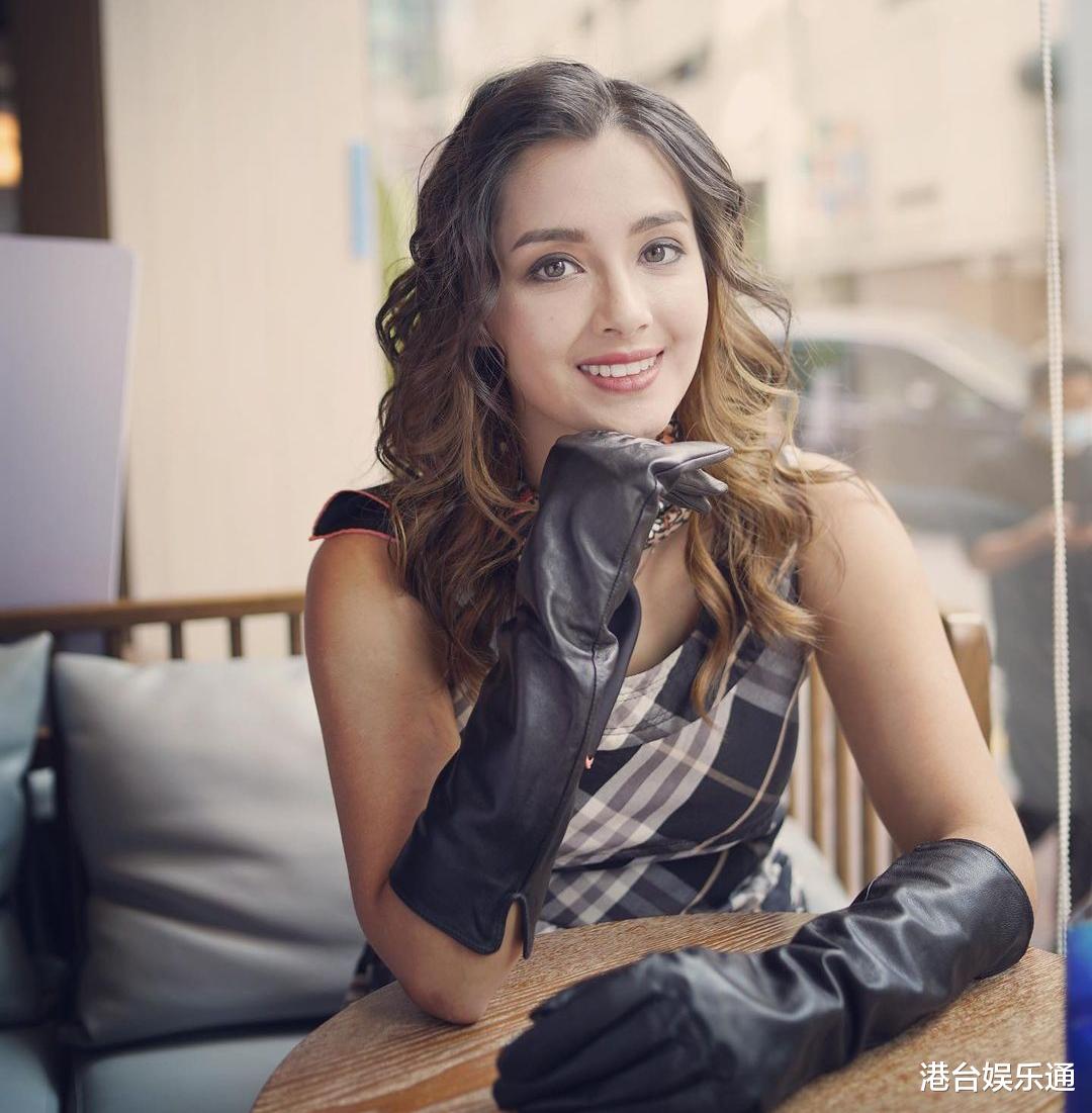 陈桢怡|2020年港姐冠、亚军发展大不同？谢嘉怡高开低走，陈桢怡后来居上