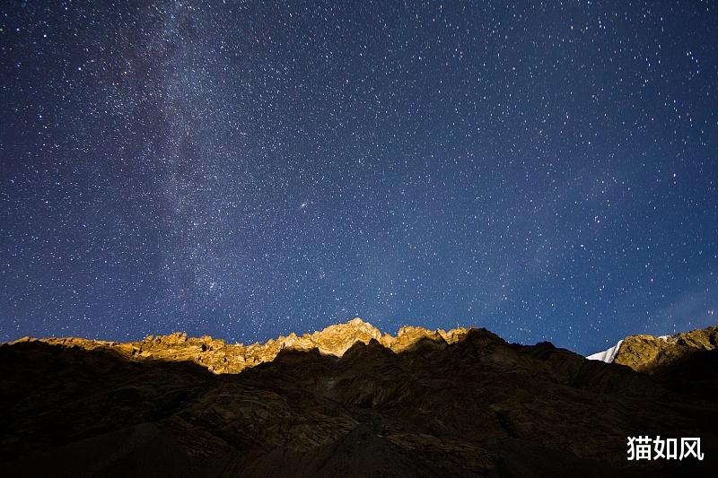  人类的意识其实是宇宙意识的一部分！