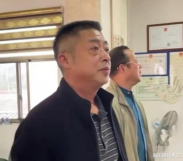 许敏|一个月未露面的许敏,终于传来好消息,姚爸带她去了神秘的地方