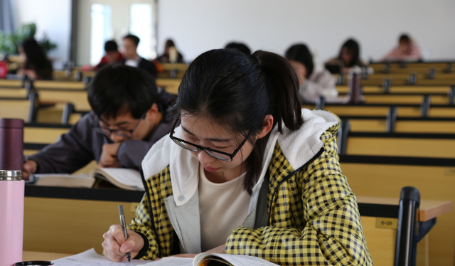 考研|考研党二本、三本居多，复试被刷往往出于相同原因，导师一语道破