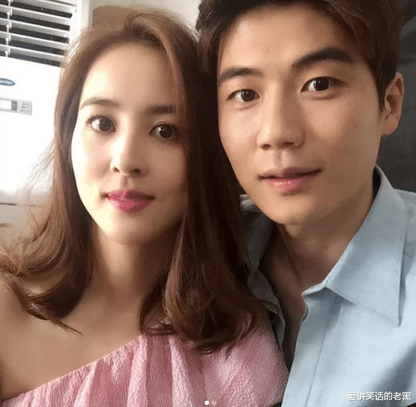 曼联|韩国球星寄诚庸，妻子是著名女星韩惠珍，结婚多年没有出轨