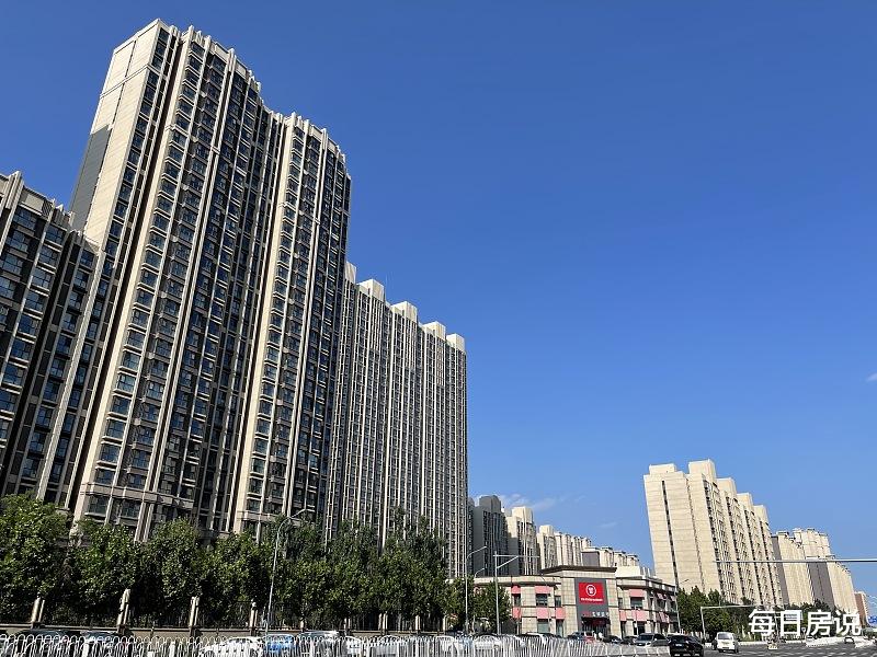 房价|楼市出现“排队卖房”？令人泄气消息还是来了，2类房或要被贬值