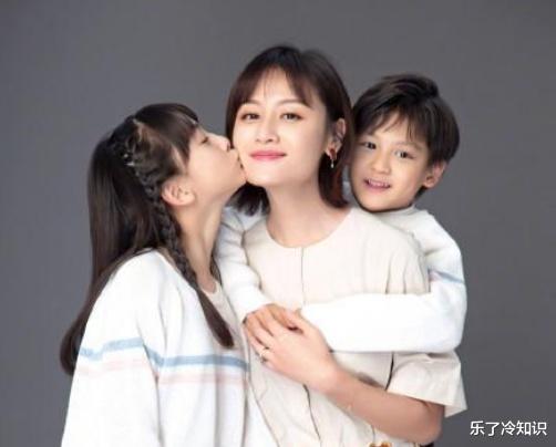 田亮|女儿长得像父亲，儿子反倒继承了母亲的美貌，会觉得尴尬吗？