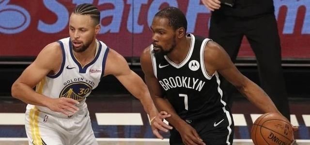 MVP|30分钟爆砍32+20+5！带队3连胜，他又开始冲击MVP了！
