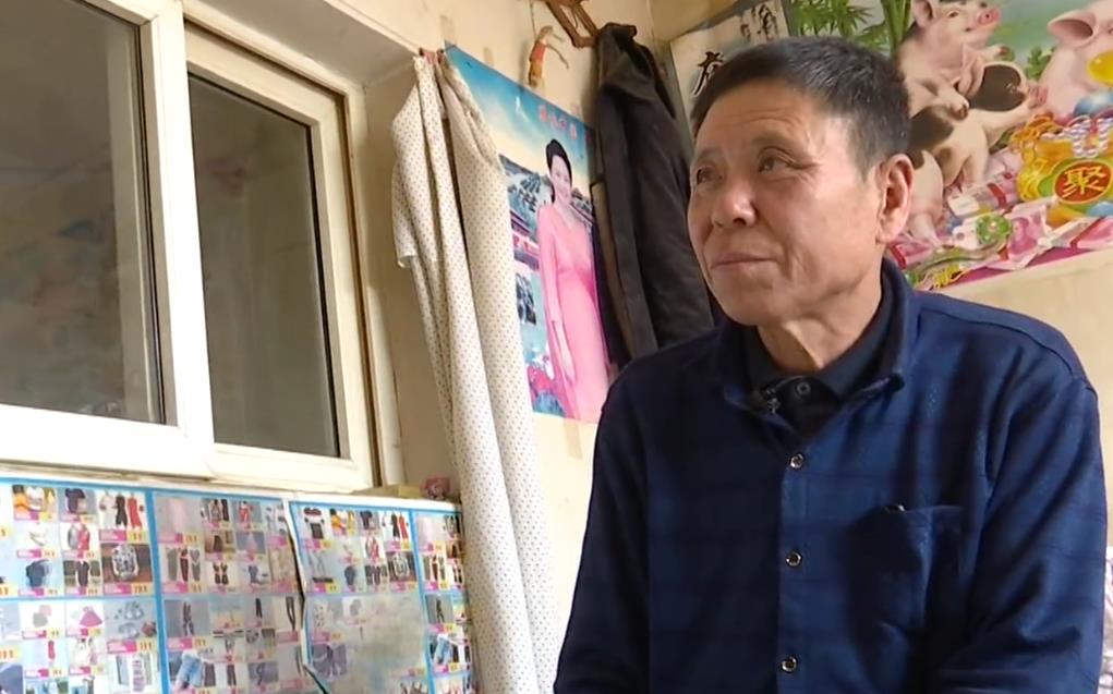 单身庄稼汉遇见63岁大妈,大妈:结婚可以,给我3万彩礼