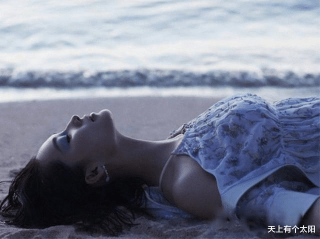 李沁|李沁的“骑马大片”火了，被指“尺度太大”，优雅的形象备受质疑！