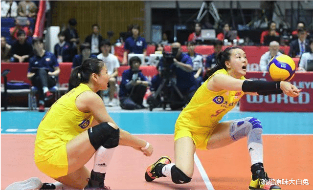 刘晓彤|央视5+直播中国女排VS荷兰,朱婷上场止颓势,刘晓彤为何屡遭质疑