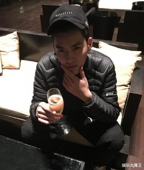 甄嬛传|吴亦凡十年站姐脱粉，曝曾亲眼见经纪人“物色”女孩，自己也险被当猎物