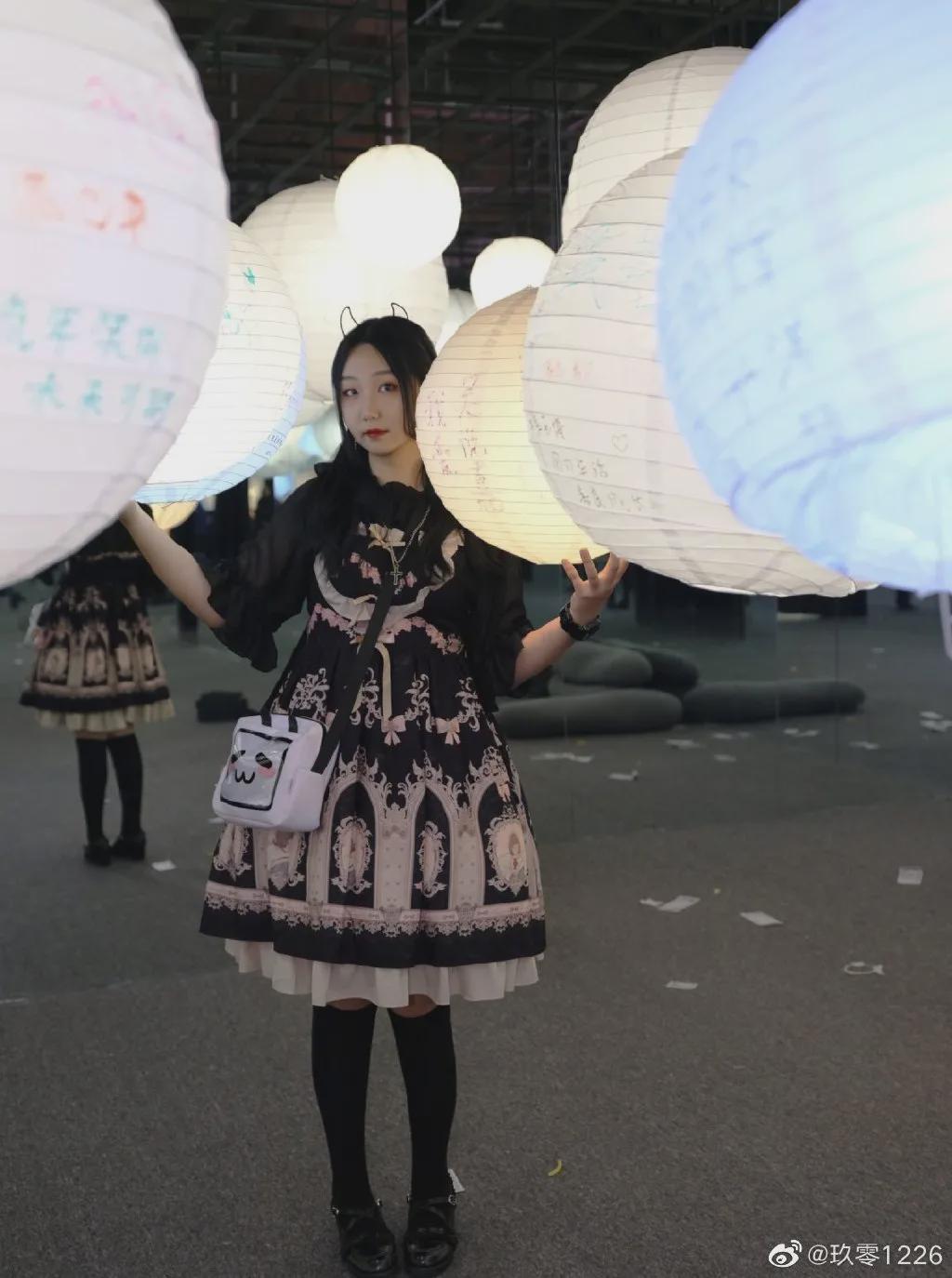 lolita|Lolita：明确的爱，直接的讨厌，真诚的喜欢