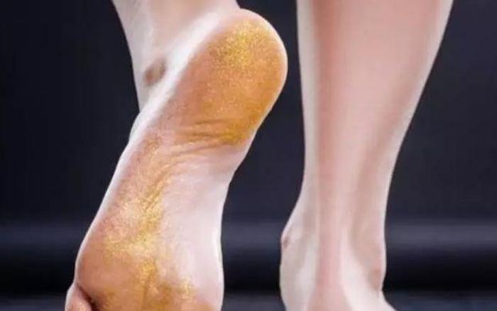 长寿|肝脏好不好,“手脚”先知道?夏养肝,坚持四件事,可事半功倍