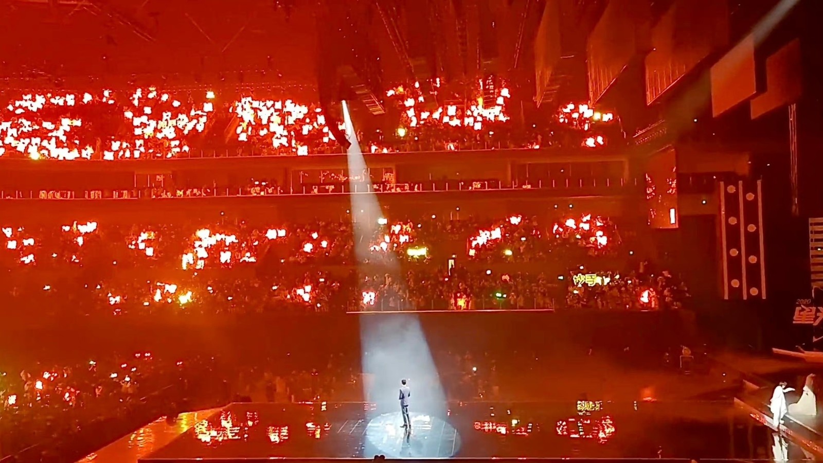 肖战|“风车”回归喊话品牌“有肖战，就不买”，结果被开门红战报打脸