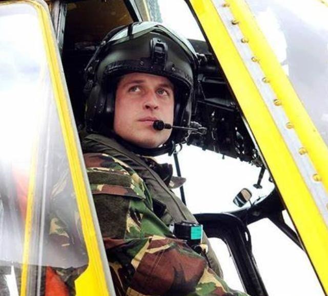 威廉王子|威廉时隔两月终于露面，略显消瘦后神似爱德华，打破凯特怀孕谣言