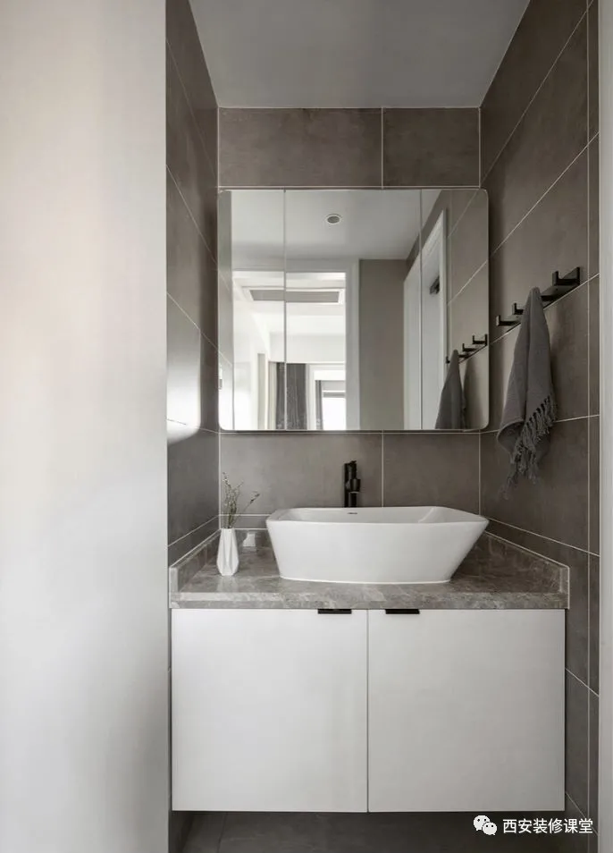 镜柜，你以为就是盒子上贴镜子？