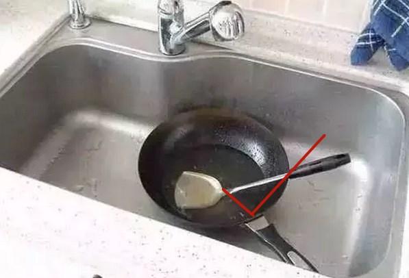 |钱烧光、人抑郁!被20处新房装修败笔折磨半年,返工时血泪流尽