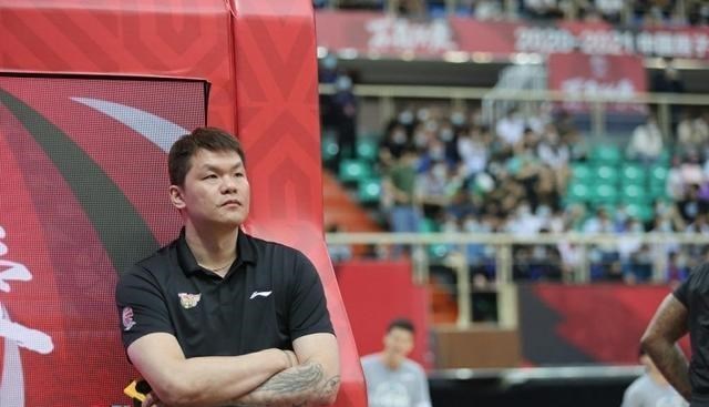 广东男篮|四连冠稳了？朱芳雨强势表态，广东男篮迎两大利好