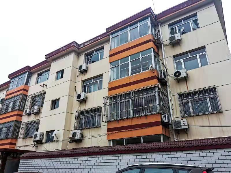 恒大|溢价60%成交，近日天津，静海区一套起拍价58万的房子，被人93.5万买走，溢价35.5万。