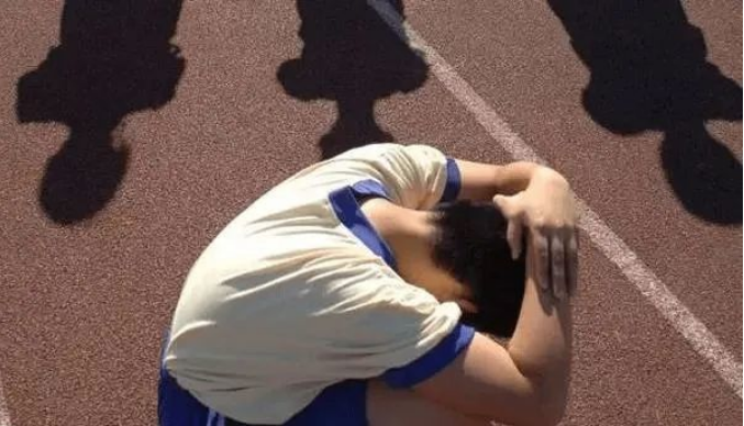 学霸|为何在“校园霸凌”中，学霸很少被欺负？其中隐情值得关注