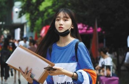 糯妈育儿经|刚上大一就有人追的女生，多半都有这4个特征，看看你中标了吗？