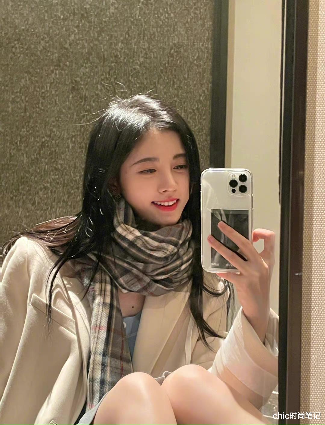 诺基亚|离婚并未影响她“美容大王”的称呼，戴围巾的样子真的梦回尹夏沫