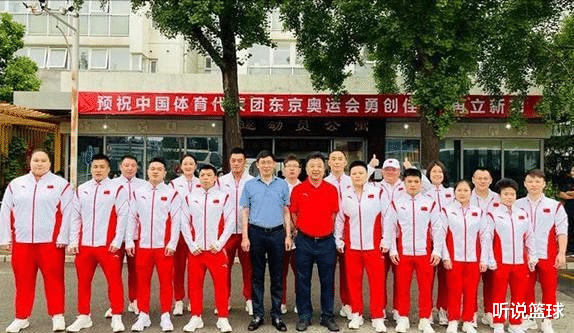 金牌|太稳了！1天2金牌，8项7金1银，看中国队比赛最放心的项目竟是举重