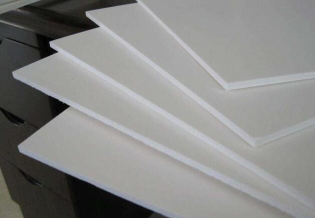 |新房装修别再做石膏线吊顶了，现在流行这样设计，省了一半的钱