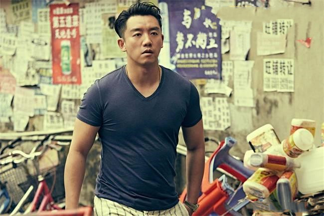 郑恺|看了国产版《摔跤吧！爸爸》后，我夸不出口：郑恺还是回综艺吧