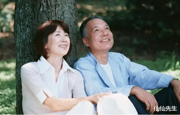 仙仙先生|“母亲才去世43天”73岁大爷急找老伴再婚，被两个儿子百般阻挠