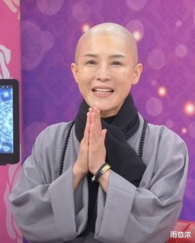 小三|知名女主持剃发出家，16岁当小三未婚生子，前两年车祸头部还受伤