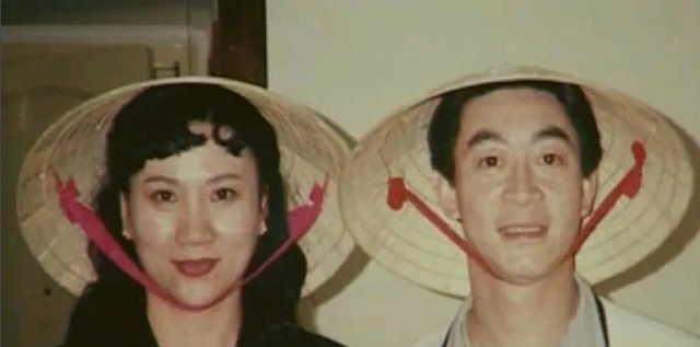 六小龄童|六小龄童女儿29岁还单身,照片被晒出后,网友:这谁敢娶?