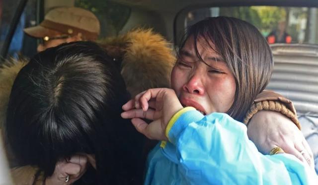 小妃旅 广东杀人案始末：挪牌桌过界引发冲突，凶手气不过犯下血案