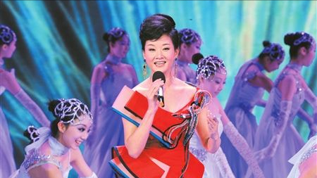 春晚|她因春晚一曲成名，远嫁国外只活到56岁，临终前说出自己的身世