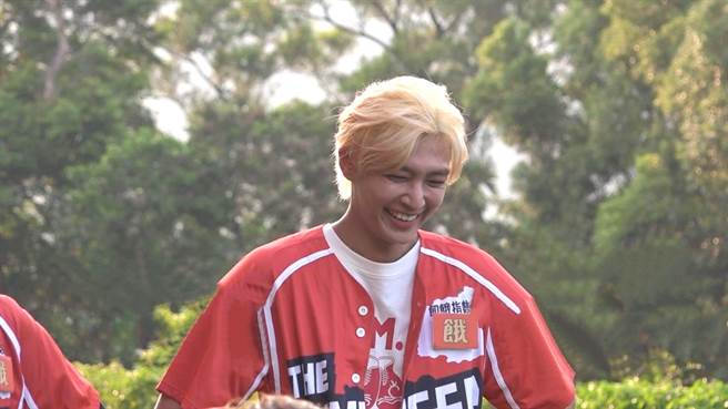 炎亚纶|炎亚纶首登《飢饿游戏》累爆 喘到差点说不出话