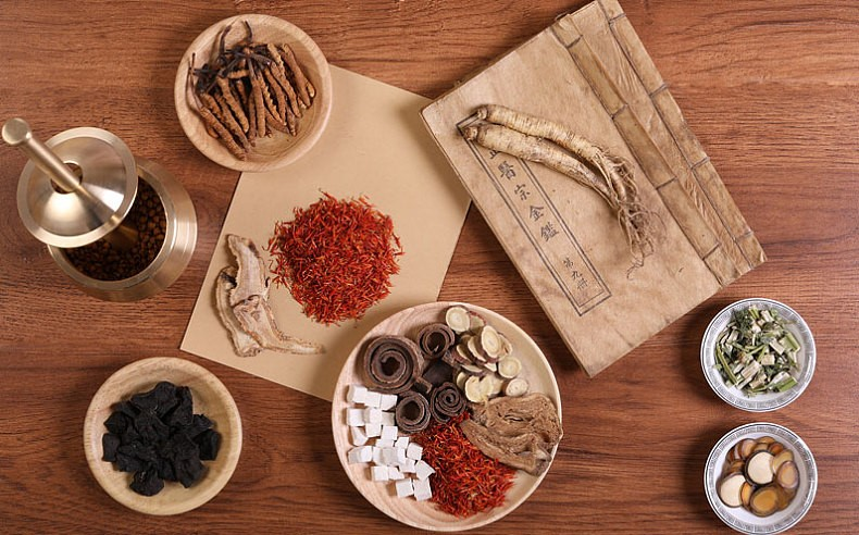 金兰中医学社|29岁女老师上课突然昏倒，因脑梗入院，医生：吃这几物堪比“喝油”，趁早远离