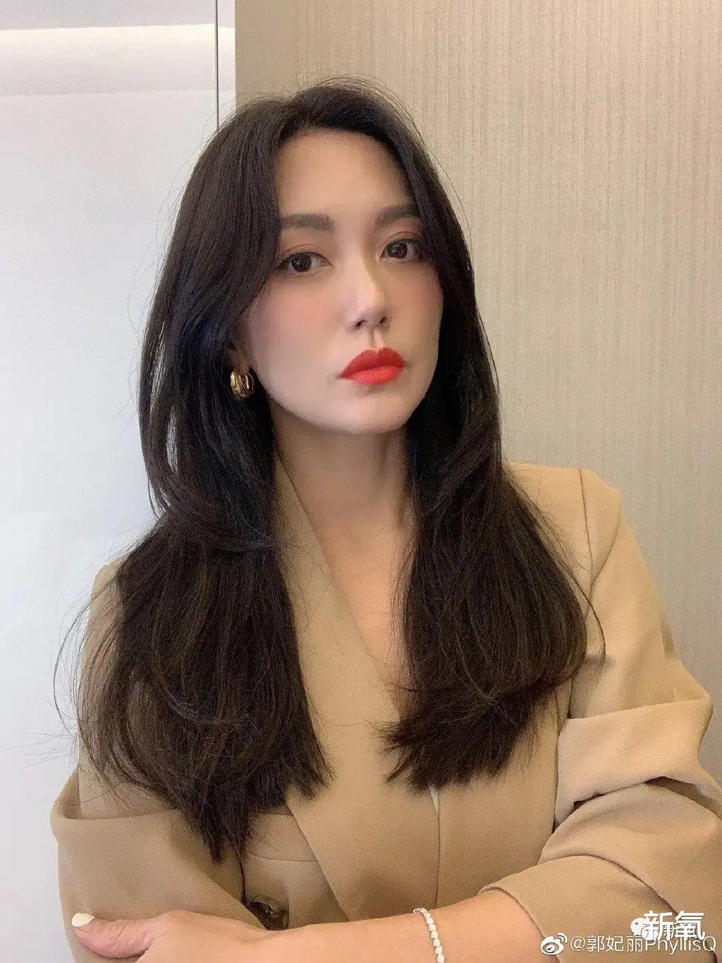 郭妃丽|被网友集体大喊美过高圆圆，退出多年还能在49岁美出圈！