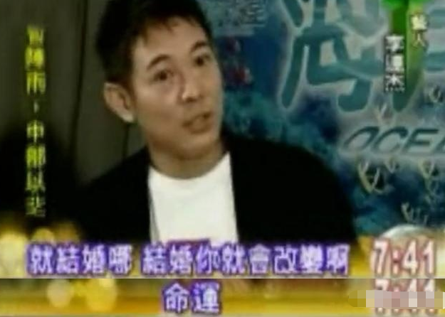 李连杰|利智60岁幸福难掩,被李连杰抛弃,住贫民窟10年的黄秋燕怎样了?