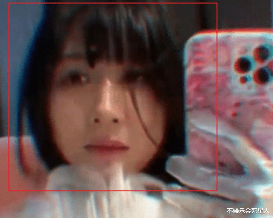 蔡萝莉|网红圈最猛“翻车”，蔡萝莉真实颜值曝光，身小头大比例严重塌房