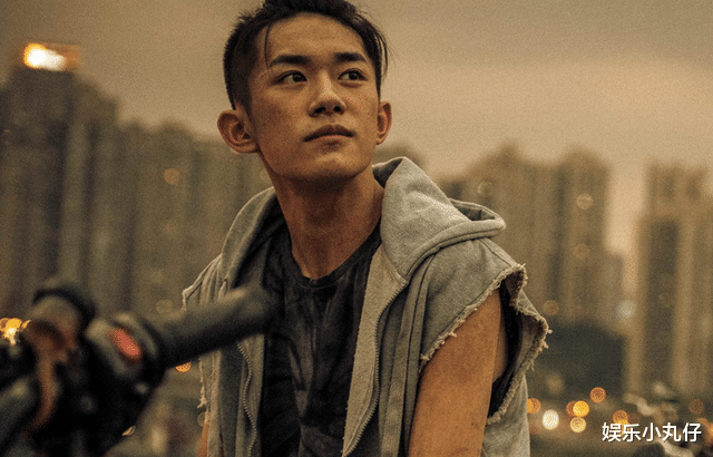 李晨|《长津湖》李晨和易烊千玺教科书般的演技，打了多少观众的脸？