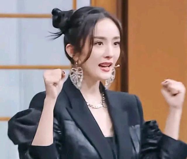 春晚|春晚第四次联排结束，参与联排的艺人曝光，岳云鹏和杨幂成为亮点