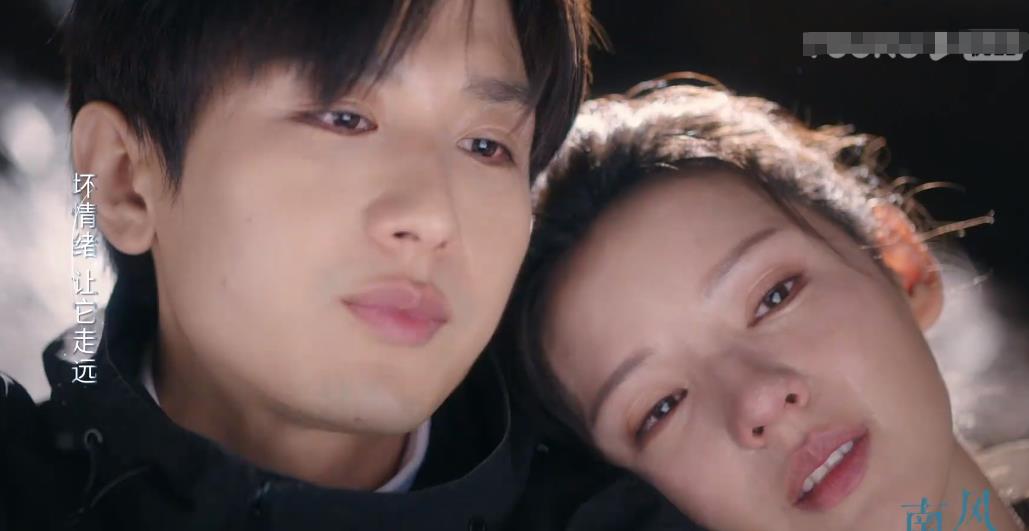 花匠小美|《与君歌》结局，张予曦成毅新作再演情侣，想看戏的心拦不住