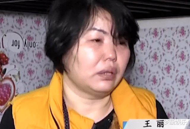 小伙沉迷网络,因为养不起孩子,小两口把满月儿子送人