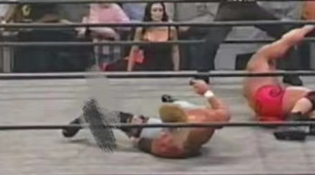 wwe|嘴炮康納斷腳太可怕？盤點WWE歷史上六大斷腿慘案，最后一個慎入