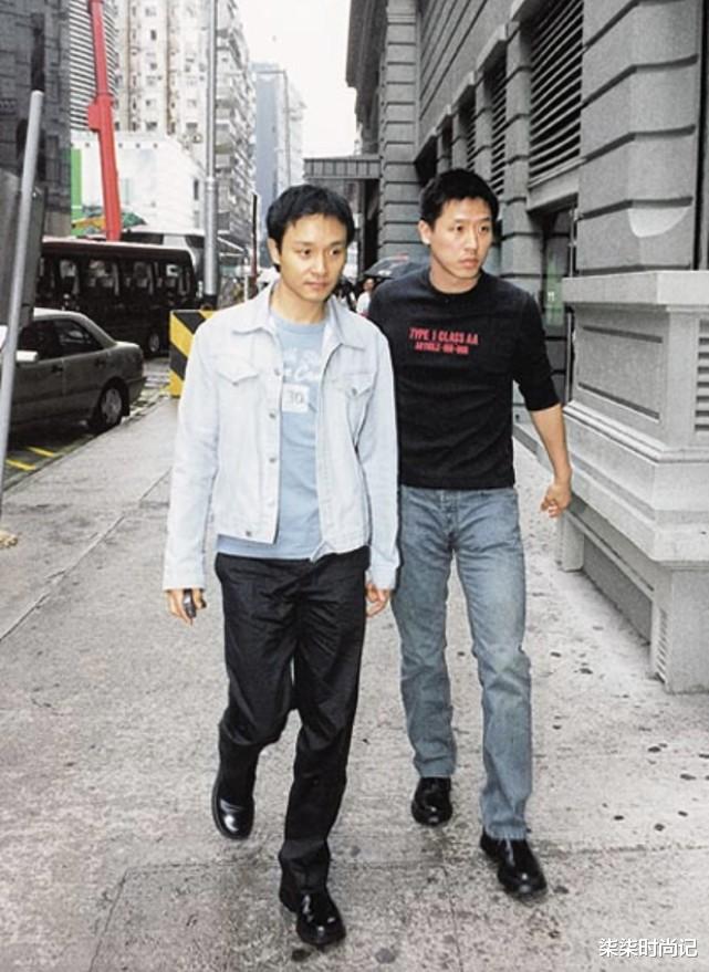 张国荣|张国荣挚爱唐鹤德罕见晒照，两鬓斑白仍旧帅气，62岁还是单身