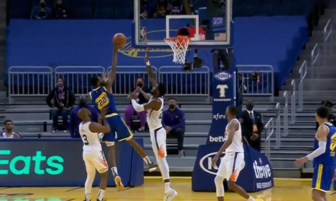 斯蒂芬·库里|5人盯库里,压根没人看追梦格林,两大悍将超级爆发,硬刚太阳!